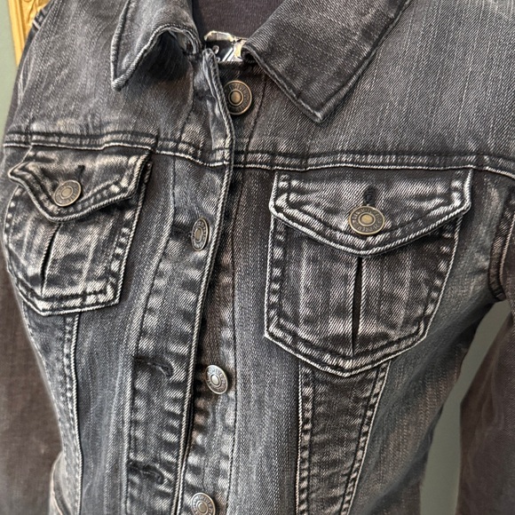 Forever 21 Black Denim Jacket - Picture 2 of 10